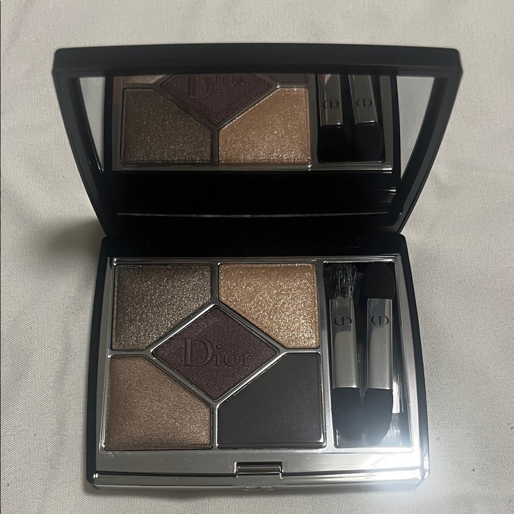 BRAND NEW - Dior Eyeshadow Palette - Gold, Brown, Black Shades